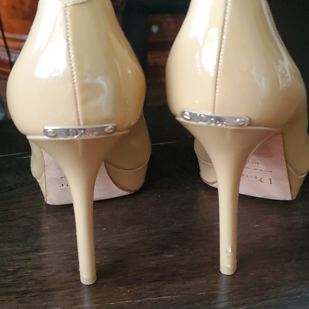 Dior pumps 38.5( US 🇺🇸 size 8) - Picture 4 of 7